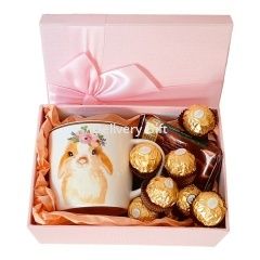 Корпоративный подарок с кружкой от Delivery Gift.