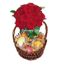 Экзотические фрукты с цветами от Delivery Gift.