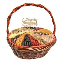 Корзина из сухофруктов от Delivery Gift.