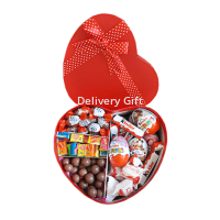 Коробка сладостей от интернет-магазина DeliveryGift
