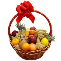 Подарочная корзина с фруктами от Delivery Gift.