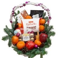 Новогодняя корзина с фруктами от Delivery Gift.