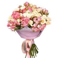 Букет кустовых роз от Delivery Gift.